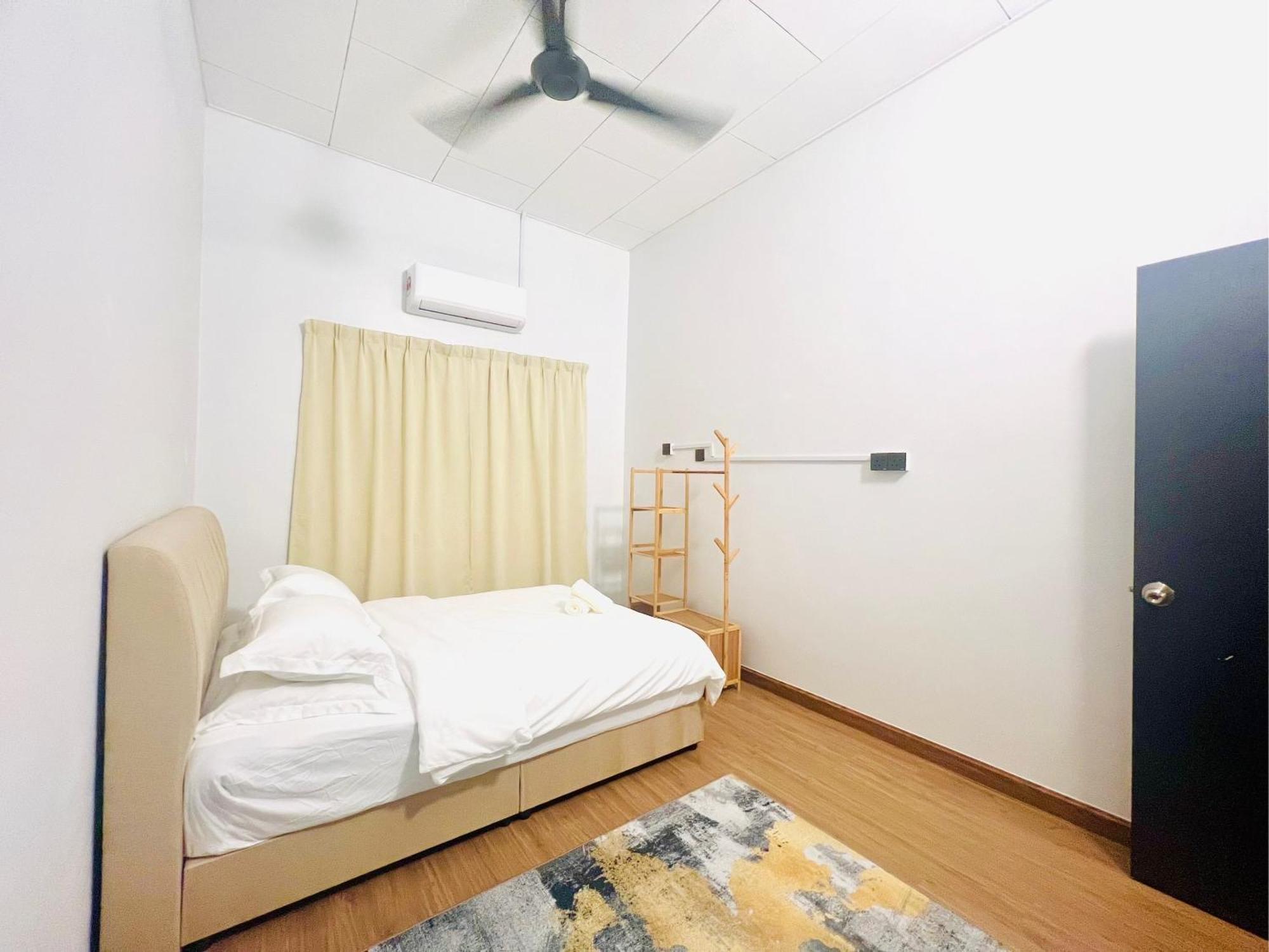 Quayside Cove Homestay - Corner House, Shah Alam Rimbayu Netflix Syok Tv Bbq Екстер'єр фото