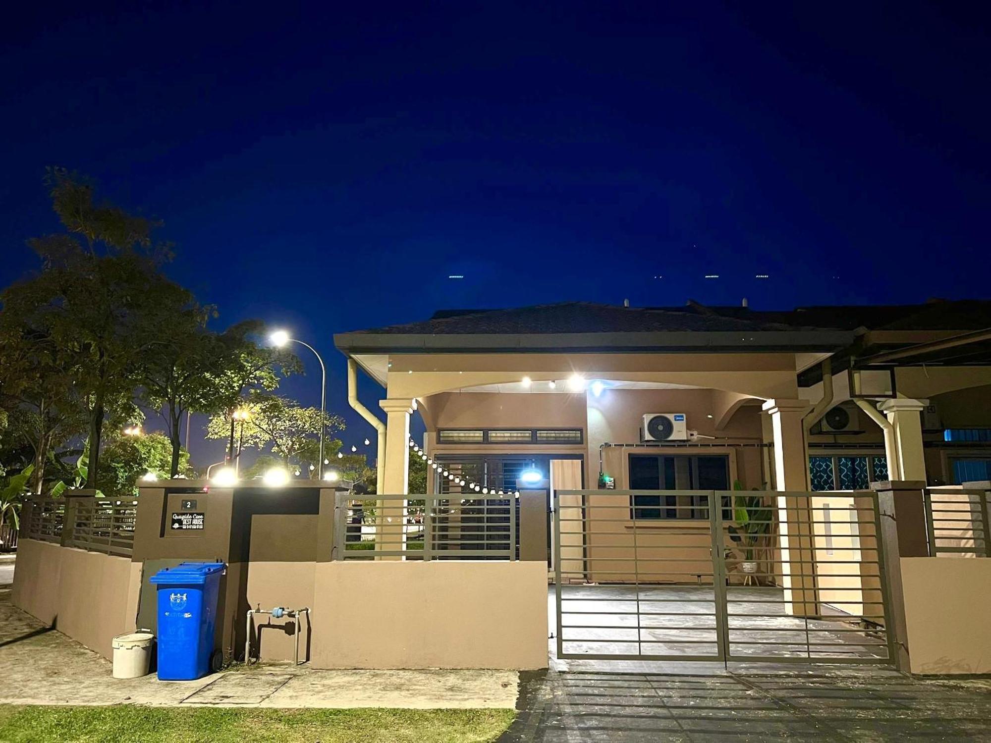 Quayside Cove Homestay - Corner House, Shah Alam Rimbayu Netflix Syok Tv Bbq Екстер'єр фото